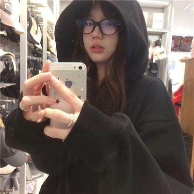 被扔狼山她靠驭兽风生水起